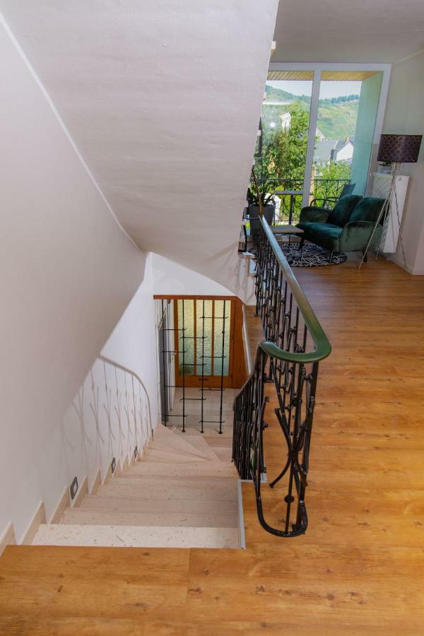 Hotel Weingut Gerd Muellers Kröv Esterno foto