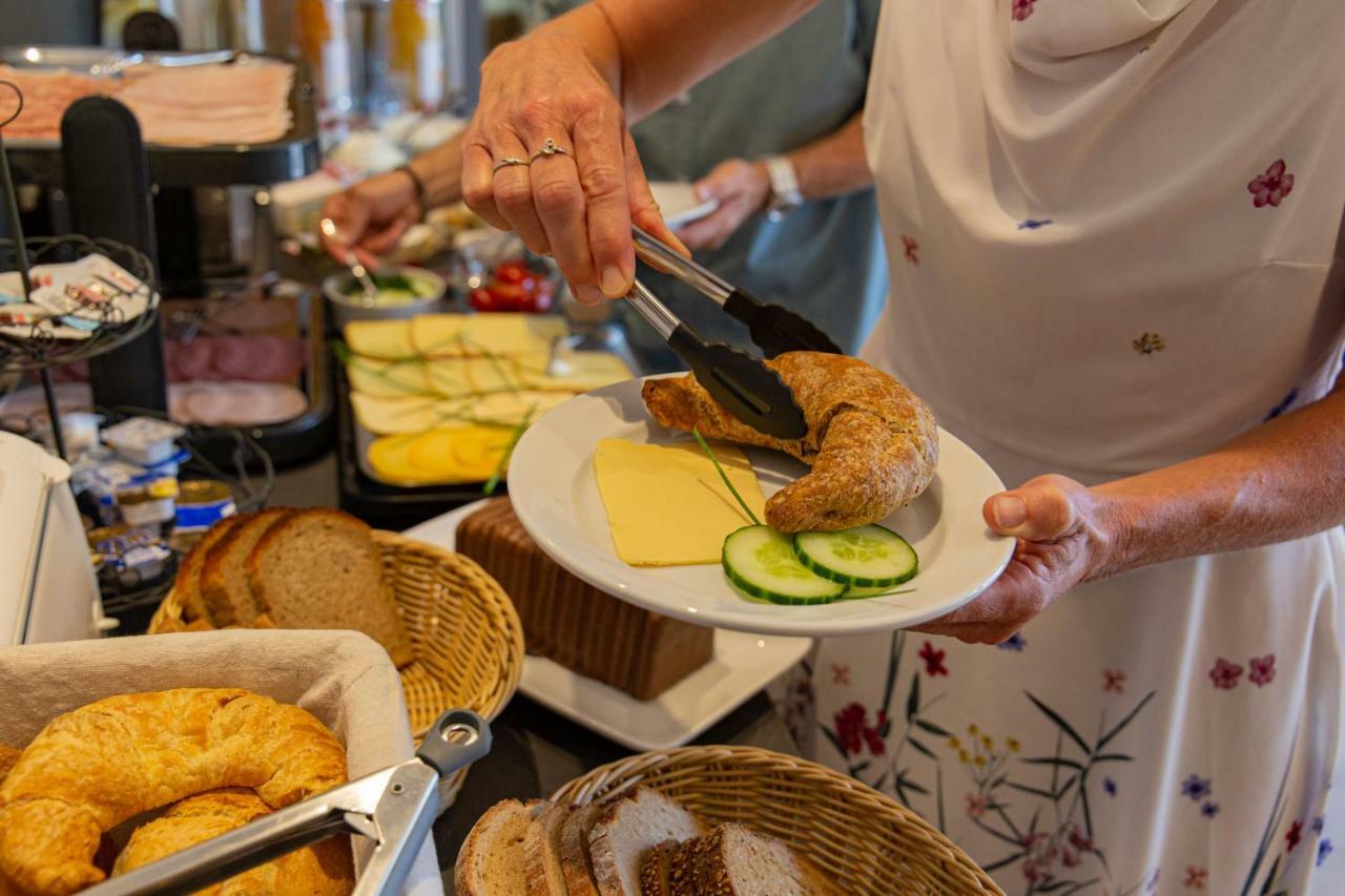 Hotel Weingut Gerd Muellers Kröv Esterno foto